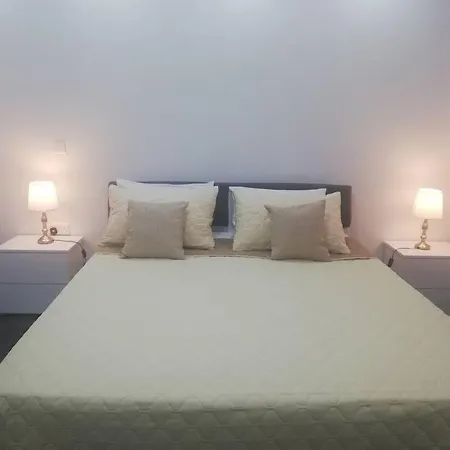 Central, Fully Equipped Modern - 2 * L-Imgarr