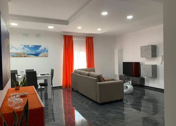 Apartment Central, Fully Equipped Modern - 2 L-Imgarr