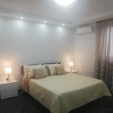 Central, Fully Equipped Modern - 2 *