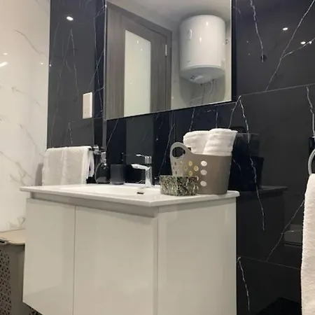 Appartement Central, Fully Equipped Modern - 2 L-Imgarr