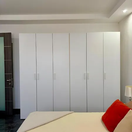 Central, Fully Equipped Modern - 2 Apartament