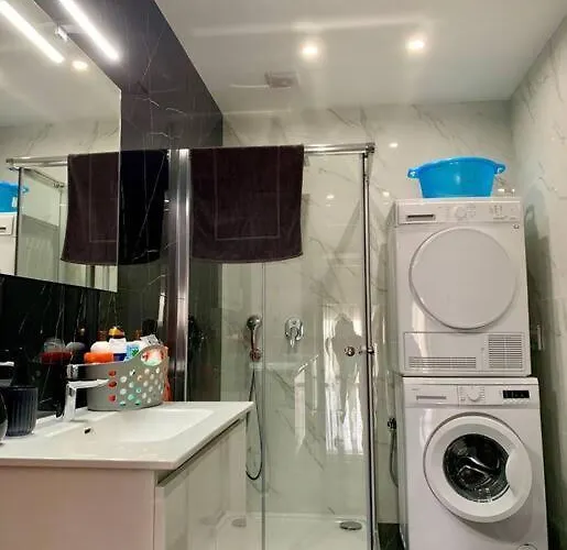 Central, Fully Equipped Modern - 2 L-Imgarr